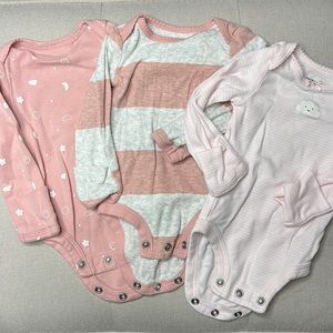 Long sleeve onsies. Set of 3. Size NB